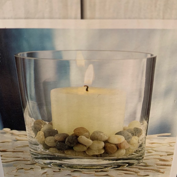 Ocean View Hurricane Candle - Picture 3 of 8
